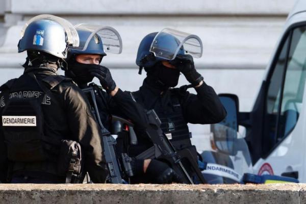 Prancis Dinilai Berlebihan Gunakan Kekuatan Polisi