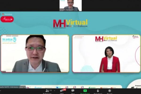 calon ayah dan ibu mengonsumsi suplemen dan juga makanan kaya akan vitamin.