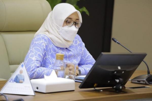 Community Parenting sendiri merupakan pola pengasuhan secara bersama oleh masyarakat bagi anak PMI selama orang tuanya pergi bekerja ke luar negeri.