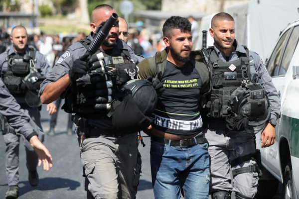 Lebih dari 100 warga Palestina telah ditangkap sejak enam tahanan Palestina terkenal melarikan diri dari penjara Gilboa di Israel utara pada 6 September.