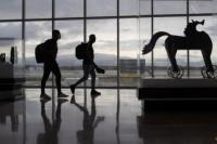 AS akan Longgarkan Pembatasan untuk Pelancong Internasional pada November