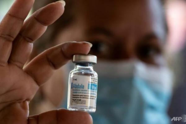 Pemerintah mengatakan, Kuba menjadi negara pertama yang menginokulasi begitu banyak penduduknya dengan vaksinnya sendiri.