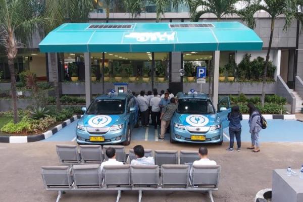 Pengamat Otomotif Bebin Djuana pun optimistis mulai berlakunya pembebasan PPnBM akan mengerek penjualan kendaraan listrik di Indonesia.