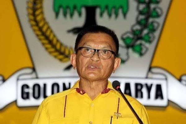 Rapat Paripurna DPR RI resmi menetapkan Sekjen DPP Partai Golkar, Lodewijk Freidrich Paulus sebagai Wakil Ketua DPR RI. Lodewijk mengganti posisi Azis Syamsuddin yang mengundurkan diri karena ditetapkan menjadi tersangka suap oleh Komisi Pemberantasan Korupsi (KPK).