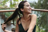 Jaga Kesehatan, Model Cantik Karen Nijsen Ajak Tanam Herbal  