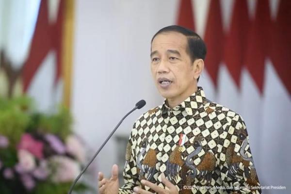 Jokowi mengatakan, smelter yang akan dibangun dengan single line ini adalah yang terbesar di dunia.