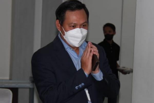 Bagi saya, Prof. Muhammad Syarifuddin merupakan seorang hakim agung dan abdi negara sejati yang paham dengan suasana kebatinan bangsa.