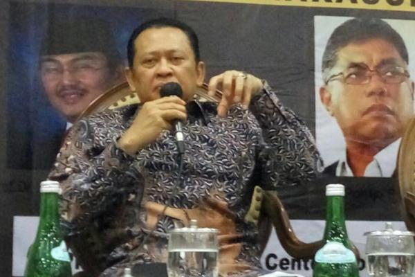 Ketua MPR RI Bambang Soesatyo (Bamsoet) mengatakan, urgensi untuk dihadirkannya Pokok Pokok Haluan Negara (PPHN) sebagai pedoman penyelenggaraan pembangunan merupakan keniscayaan sebagaimana diamanatkan oleh konstitusi.