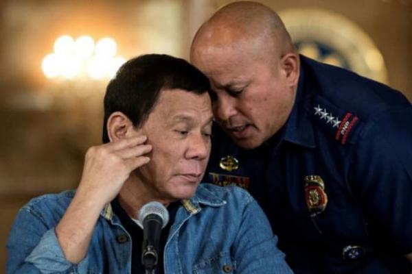 Duterte telah berulang kali menyerang satu-satunya pengadilan kejahatan perang permanen di dunia dan bersikeras bahwa pengadilan itu tidak memiliki yurisdiksi di Filipina.