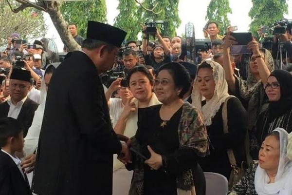 Dengan adanya pernyataan yang tidak bertanggung jawab, maka semakin membuat hubungan yang kurang harmonis antara Bu Mega dengan SBY semakin tambah runyam.
