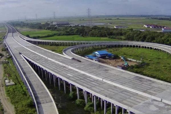 Hadirnya jalan tol Cibitung–Cilincing akan meningkatkan daya saing produk-produk dalam negeri sehingga dapat meningkatkan minat para investor