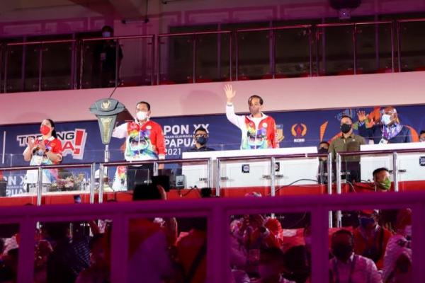 Selamat untuk Jawa Barat yang kembali menjadi juara umum di Pekan Olahraga Nasional. Prestasi ini menjadi kebanggaan bagi daerah, khususnya masyarakat Jabar.