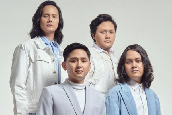 Dalam lagu ini Kanda Brothers hadir dengan kerapuhan para personilnya