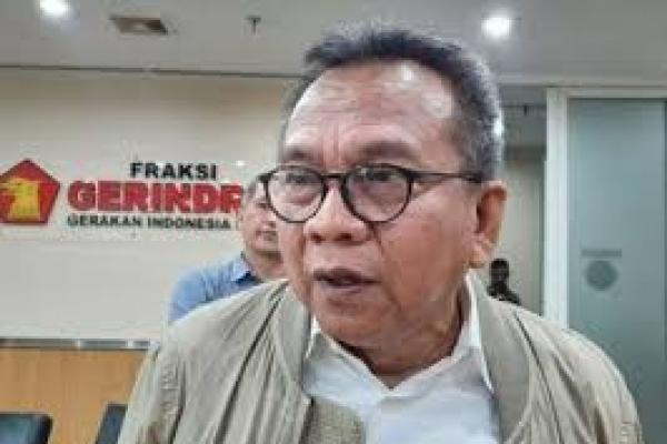 Dia diperiksa sebagai saksi dalam kasus dugaan korupsi pengadaan Tanah di Kelurahan Pulo Gebang, Cakung, Jakarta Timur.