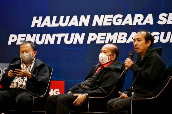 Ada beberapa aspek, lanjut Yanuar, yang perlu diperhatikan dalam pembahasan PPHN, yakni aspek makro politik dan aspek stabilitas nasional.