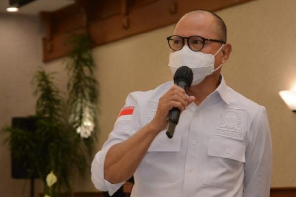 Anggota Banggar DPR RI ini berharap, pengembangan kendaraan listrik (Low Carbon Emission Vehicle/LCEV) tersebut dapat mendorong industri otomotif Indonesia menuju era elektrifikasi. 