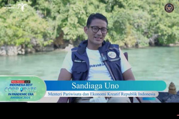 Sandiaga enggan berbicara banyak terkait apa saja hal yang dibicarakan.