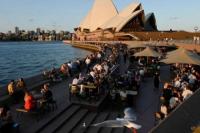 Australia Mulai Luncurkan Booster Vaksin COVID-19