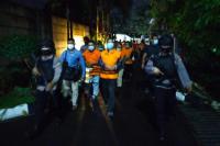 Sebanyak 18 Tersangka Suap Probolinggo Dibawa ke Surabaya