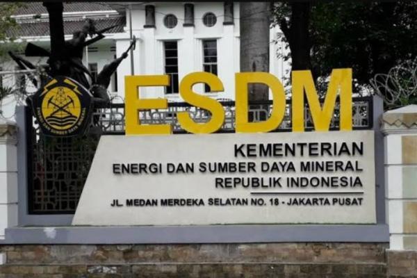 Bagaimana konsistensi Menteri ESDM?