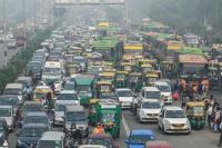 New Delhi Pertimbangkan Pembatasan Kendaraan Pribadi