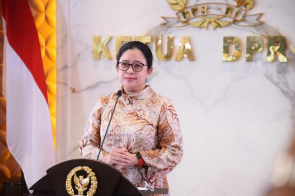 Ketua DPR RI Puan Maharani meminta Pemerintah memberi pembuktikan menyusul tuduhan dari Kementerian Luar Negeri Amerika Serikat (AS) soal aplikasi PeduliLindungi.