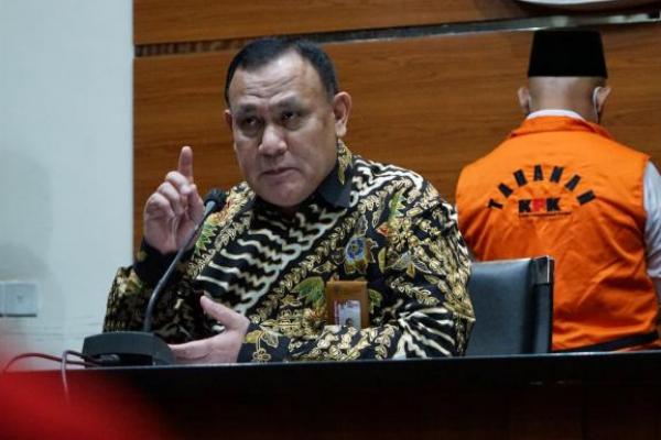 Dia menyampaikan sejak KPK berdiri dan menjalankan fungsi, tugas dan kewenangan yang dimiliki memang tidak lepas dari gangguan dari para koruptor