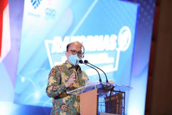 Tahun 2020 Kemnaker telah meluncurkan berbagai program dalam penanganan dampak COVID-19.