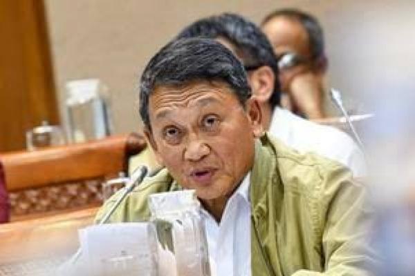 Beberapa strategi yang dilakukan untuk mencapai target tersebut antara lain melalui pengembangan green diesel melalui co-processing di kilang Pertamina (RU II Dumai) pada tahun 2022