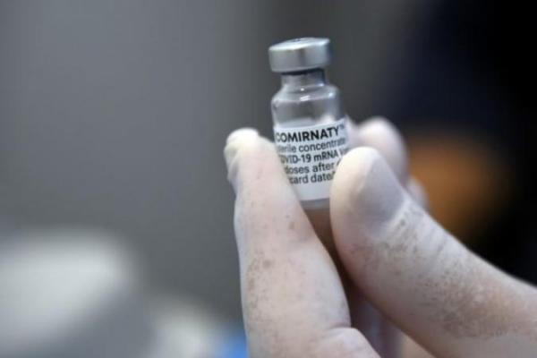 Kementerian Kesehatan (MOH) mengatakan bahwa gugus tugas multi-kementerian telah menerima rekomendasi Komite Ahli Vaksinasi COVID-19 untuk menggunakan dosis pediatrik vaksin Pfizer-BioNTech/Comirnaty COVID-19 untuk anak-anak berusia antara lima dan 11.