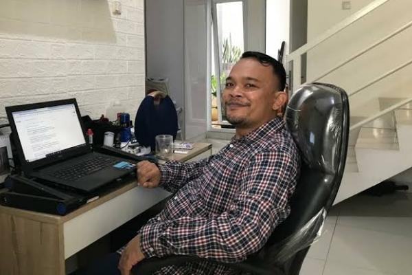 Sementara, Charlie Javice, pendiri startup Frank, terseret kasus penipuan pengguna palsu saat perusahaannya dibeli bank JP Morgan. Terakhir, Elizabeth Holmes, ahli bioteknologi, pimpinan startup Thanos, terseret penipuan alat tes karyanya yang Bernama Edison. Ia dihukum 11 tahun penjara atas penipuannya itu.