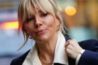 Sienna Miller Beberkan Penyadapan Ilegal The Sun