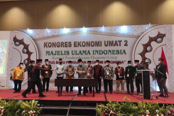 Kongres Ekonomi Umat II Majelis Ulama Indonesia (MUI), yang diselenggarakan di Jakarta pada 10-12 Desember 2021, melahirkan Resolusi Jihad Ekonomi Umat.