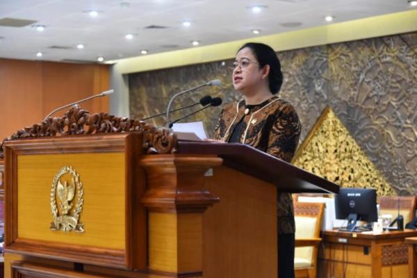 Ketua DPR RI Puan Maharani memastikan DPR berkomitmen menuntaskan pembahasan sejumlah RUU pada pembicaraan tingkat I.