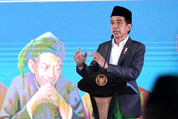 Santri dan anak muda kekuatan lokomotif