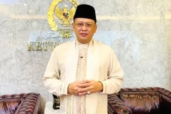 Bamsoet menerangkan, di tengah situasi dunia yang masih dihantui terorisme, NU telah menjadi benteng pertahanan dunia karena selalu dengan tegas menolak terorisme disamakan dengan jihad.