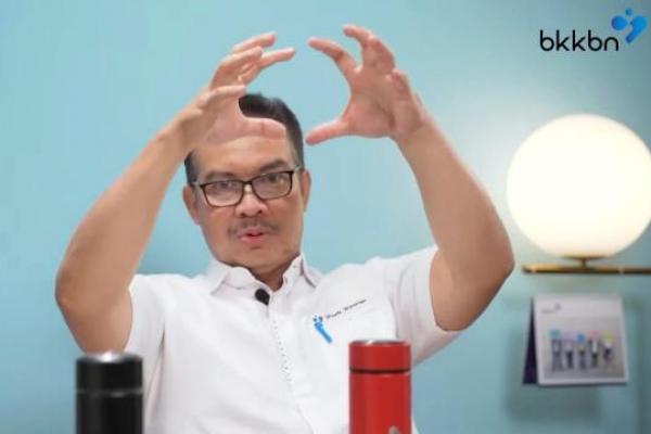 Tujuannya, agar tidak melahirkan anak pendek, tidak cerdas dan mudah sakit-sakitan.