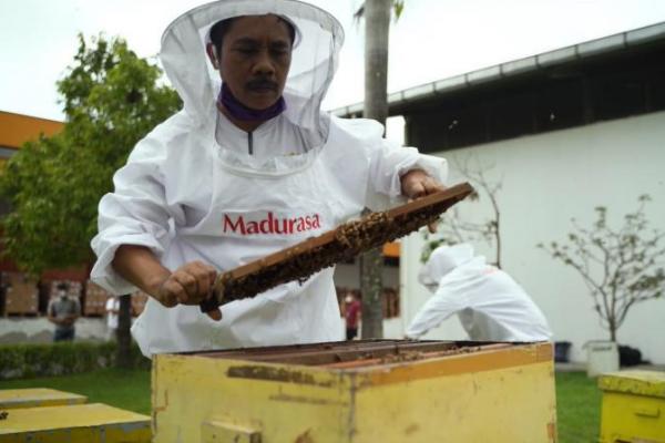 Di musim pancaroba dan penghujan seperti saat ini, para Ibu Indonesia punya cara khusus menjaga kondisi tetap prima.