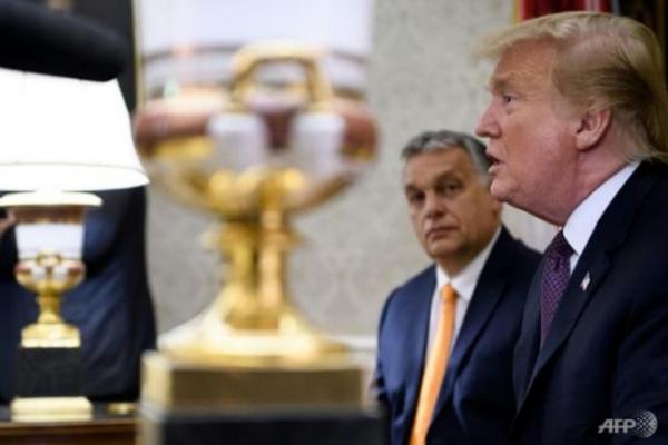 Dalam sebuah pernyataan yang dikeluarkan, Trump menulis, pemimpin Hungaria itu mendapatkan 