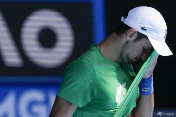 Novak Djokovic tidak akan bermain di Canada Masters bulan depan di Toronto karena kelelahan.