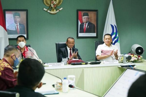 Cipayung Plus juga bisa memanfaatkan program Reforma Agraria dan Redistribusi Aset yang sedang digalakan Presiden Jokowi. 