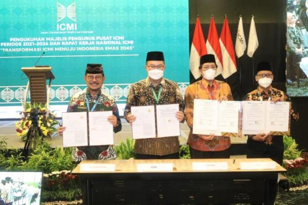 ICMI merupakan lembaga yang dapat membantu mendukung program-program pertanian seperti kejayaan pertanian pada masa lalu yang dapat berdiri mandiri mencukupi kebutuhan pangan masyarakat Indonesia.