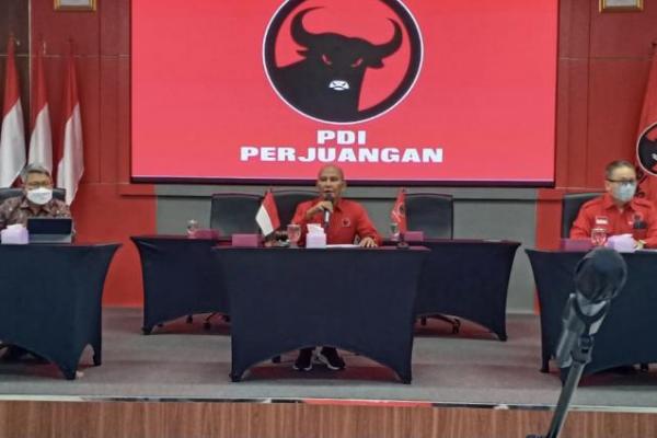 PDIP Nilai Dukungan Jokowi Ke Prabowo Hal Wajar