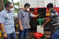 Holding Pangan Distribusikan 12 Ton Minyak Goreng ke Pedagang Tradisional