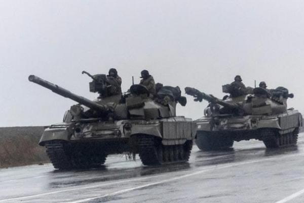 Gencatan senjata yang bertujuan untuk melanjutkan evakuasi warga sipil di Mauripol dan Volnovakha berakhir gagal. Ukraina menuding pasukan Rusia terus melancarkan tembakan.