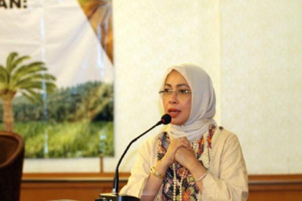 Kenaikan harga kedelai berpotensi mempengaruhi minat perajin untuk memproduksi tahu dan tempe, sehingga berdampak pada kenaikan harga tahu dan tempe, serta dapat mengganggu keberlangsungan usaha perajin tahu dan tempe