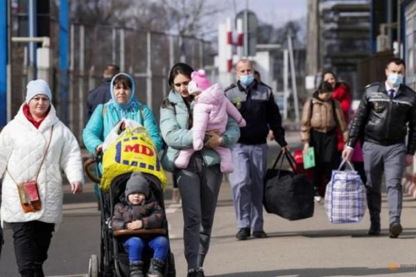 Jumlah warga Ukraina yang terlantar akibat perselisihan itu bisa lebih dari tujuh juta.