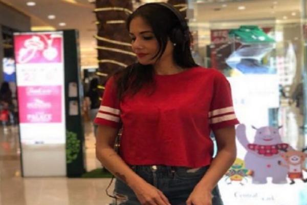 DJ seksi dan cantik Chantal Dewi ditangkap Polda Metro Jaya terkait narkoba.