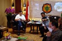 Menko Luhut Bahas Food Estate di Kementan, Minta PUPR Segera Bangun Irigasi dan Infrastruktur