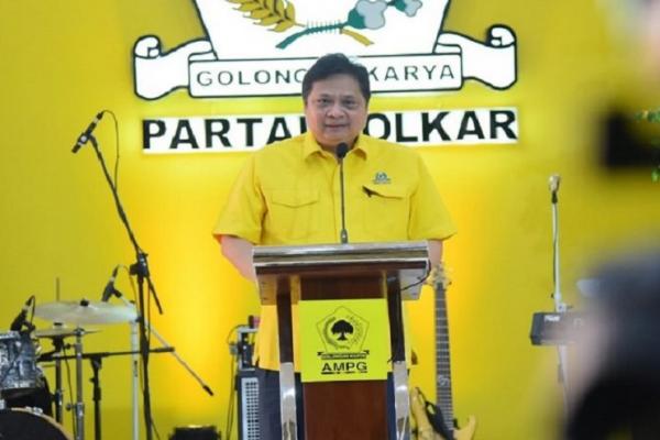 Ketua Umum Partai Golkar Airlangga Hartarto bertemu dengan Plt. Ketua Umum PPP, Mardiono, di Jakarta kemarin.